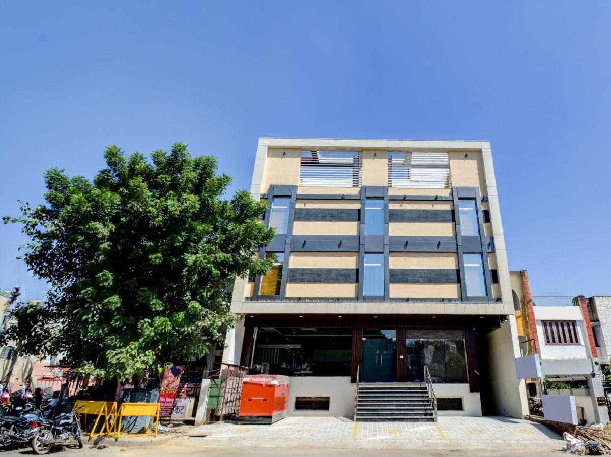 Oyo 74578 Hotel Al-Diyafa Hajdarabad Zewnętrze zdjęcie