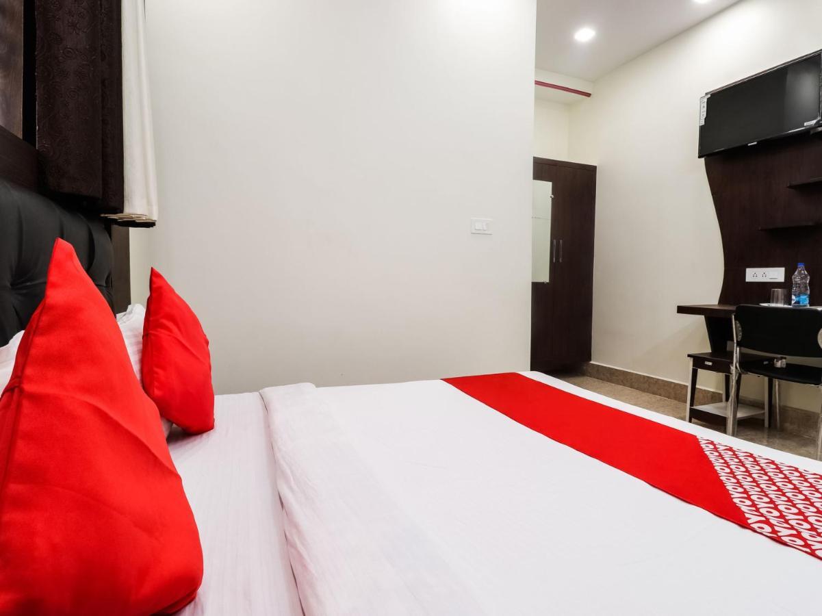 Oyo 74578 Hotel Al-Diyafa Hajdarabad Zewnętrze zdjęcie